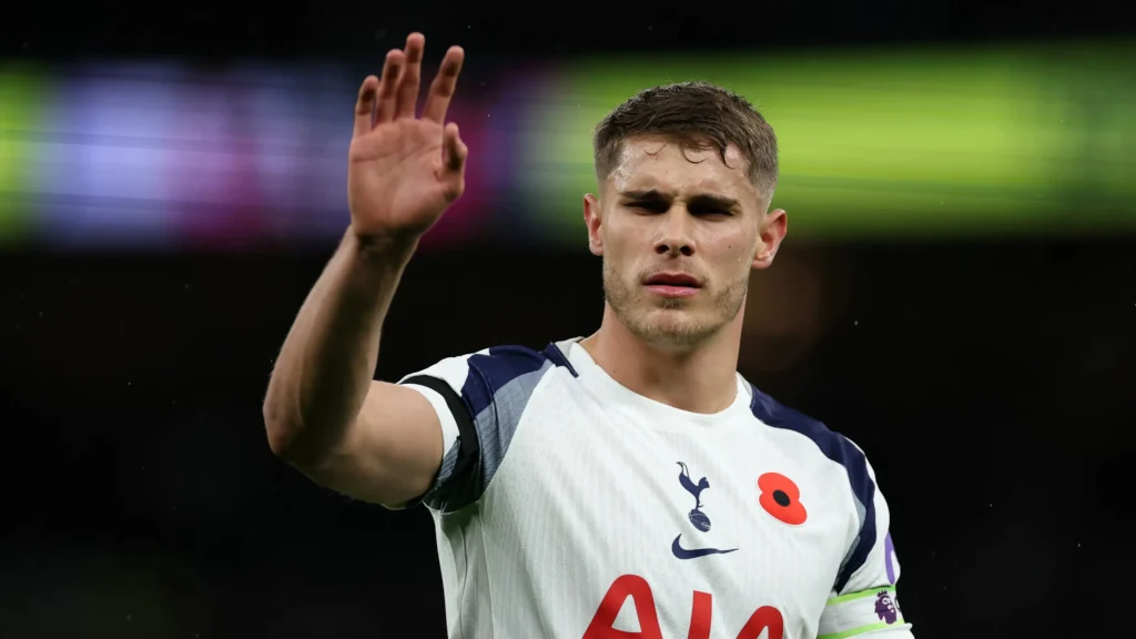 Van de Ven to Liverpool