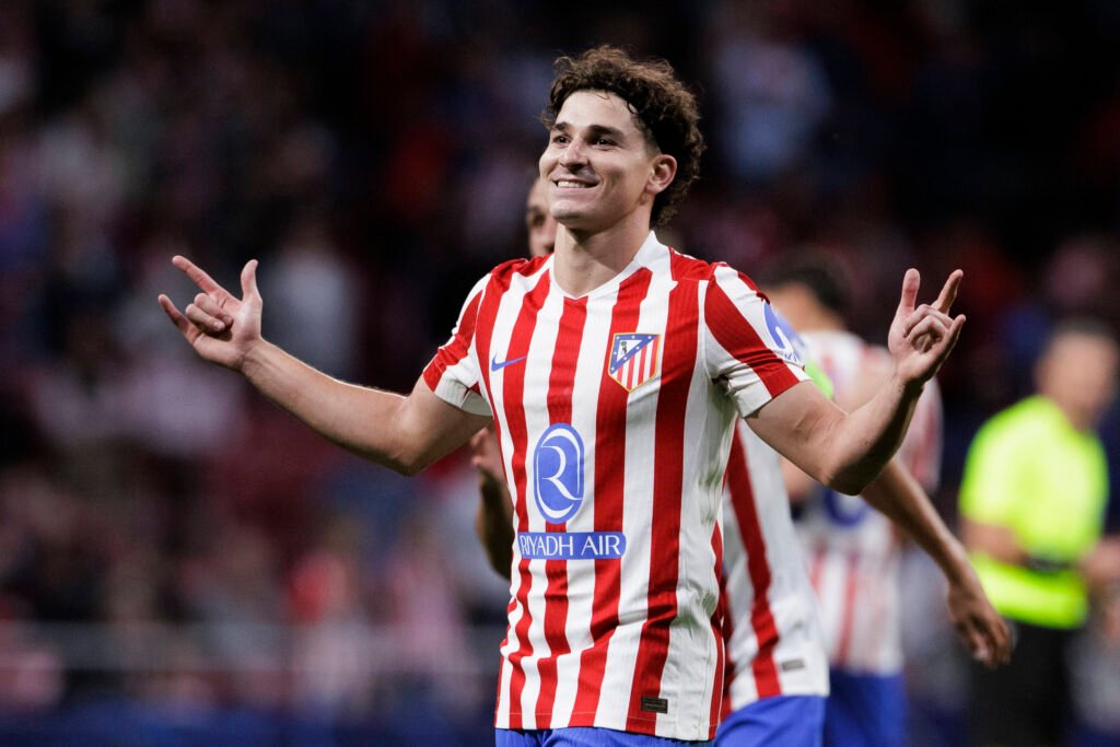 Chelsea join Arsenal and Barcelona in the race for Julian Alvarez 9 Julian Alvarez