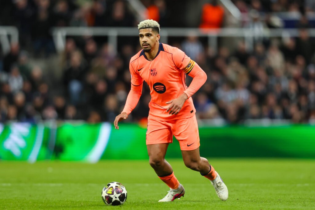 Liverpool eye shock move for Barcelona defender Ronald Araujo 2 Ronald Araujo Barcelona